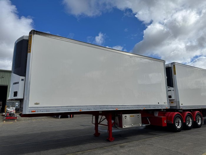 2019 Maxitrans St3 34 Palllet -18/30 B Double Double Stacker, Rear Evap