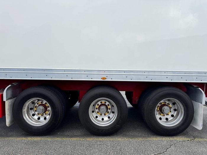 2019 Maxitrans St3 34 Palllet -18/30 B Double Double Stacker, Rear Evap