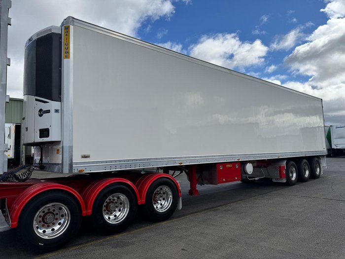 2019 Maxitrans St3 34 Palllet -18/30 B Double Double Stacker, Rear Evap