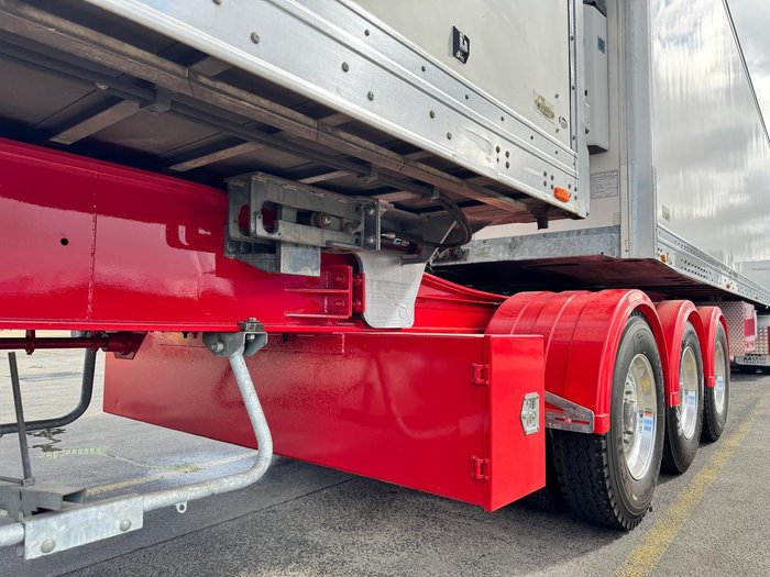 2019 Maxitrans St3 34 Palllet -18/30 B Double Double Stacker, Rear Evap