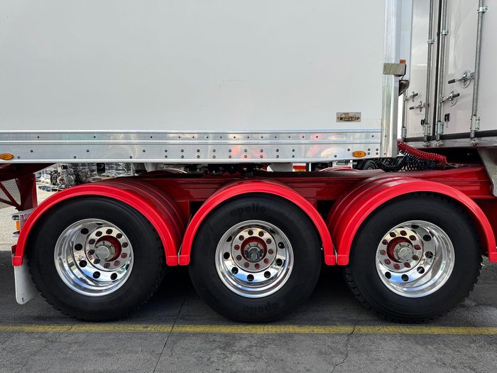 2019 Maxitrans St3 34 Palllet -18/30 B Double Double Stacker, Rear Evap