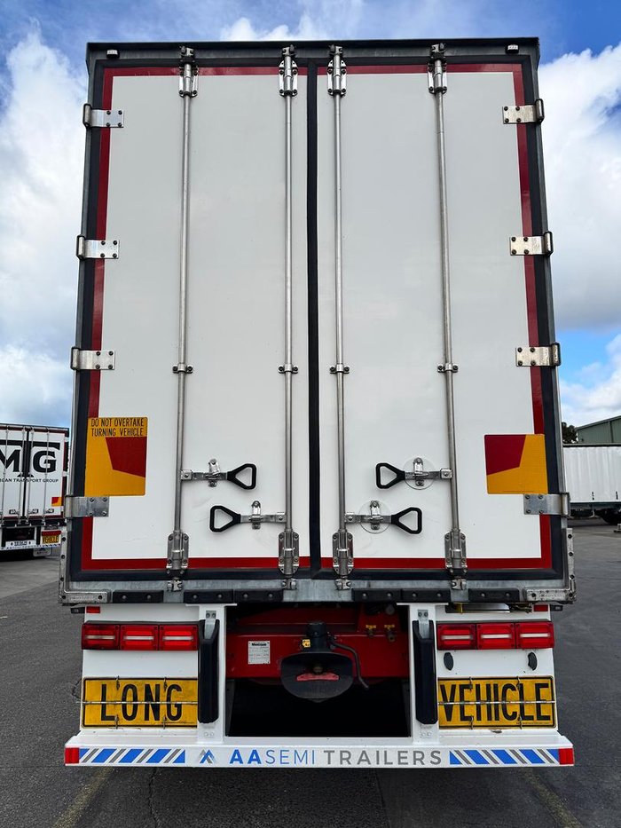 2019 Maxitrans St3 34 Palllet -18/30 B Double Double Stacker, Rear Evap
