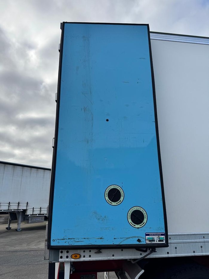 2019 Maxitrans St3 34 Palllet -18/30 B Double Double Stacker, Rear Evap