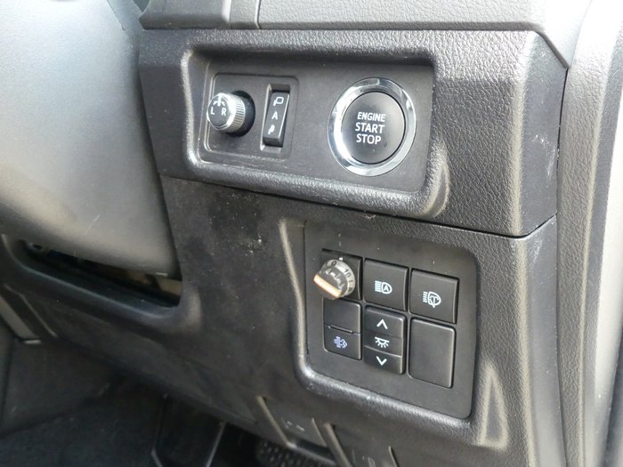 2021 Toyota Landcruiser Prado