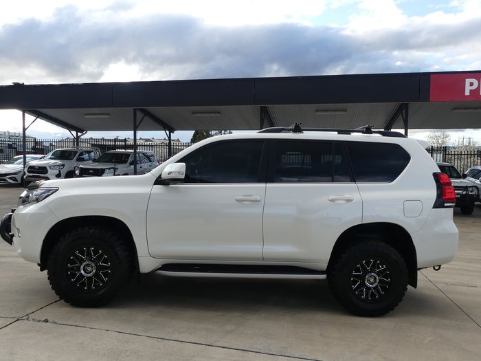 2021 Toyota Landcruiser Prado