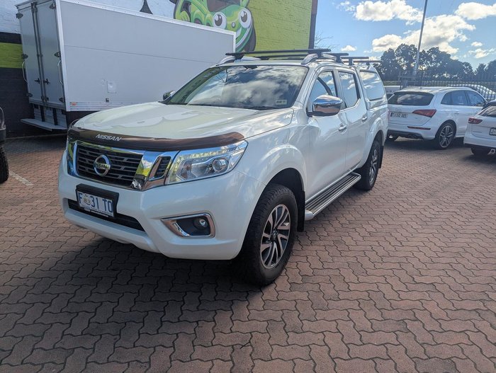2017 Nissan Navara ST-X D23 Series 3 4X4 Dual Range White Diamond
