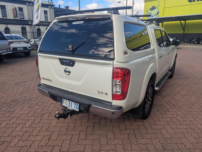 2017 Nissan Navara ST-X D23 Series 3 4X4 Dual Range White Diamond