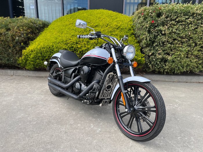 2012 Kawasaki VULCAN 900 CUSTOM White
