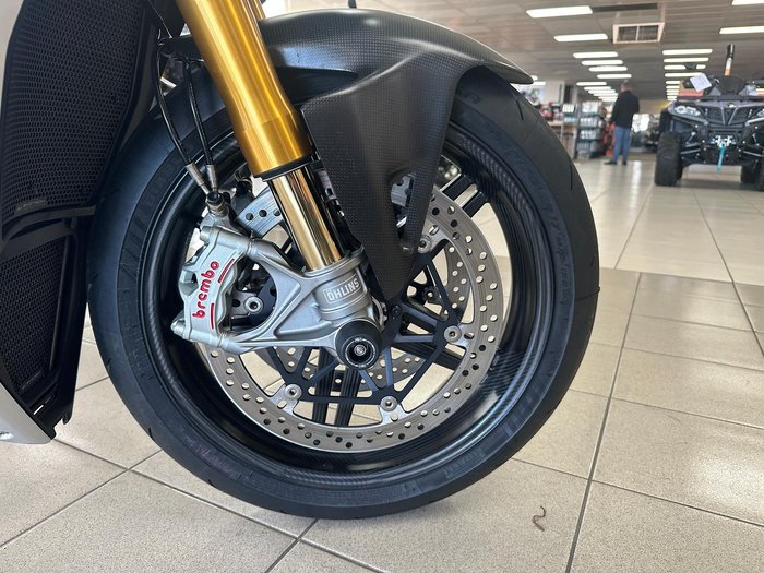 2022 Ducati Streetfighter V4 SP Streetfighter Black