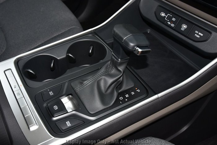2025 Kia Carnival S