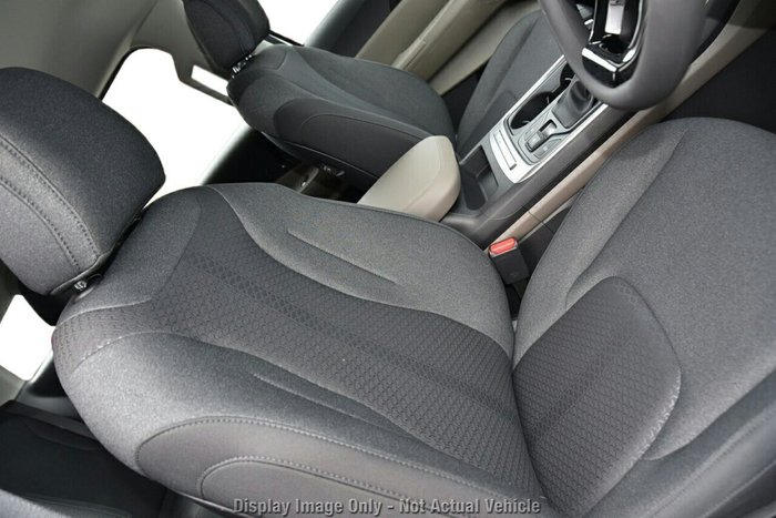 2025 Kia Carnival S
