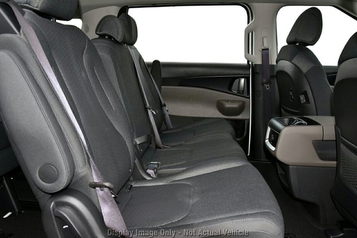 2025 Kia Carnival S