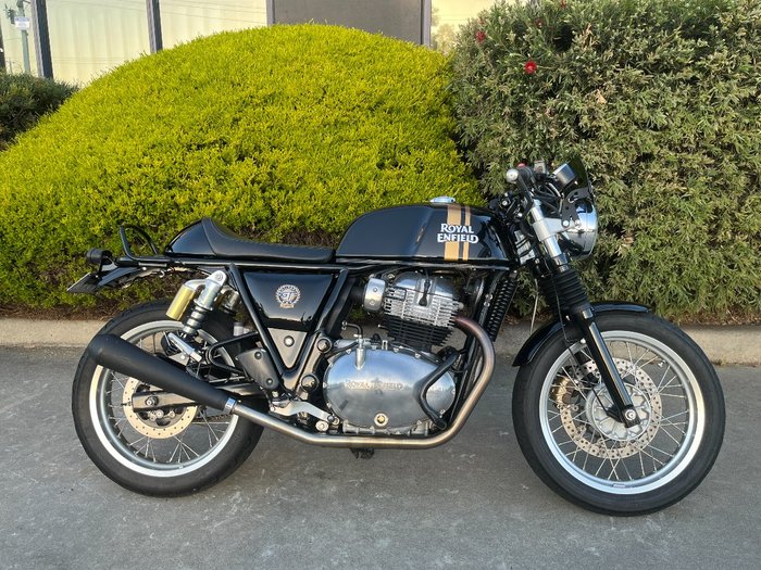 2019 Royal Enfield INTERCEPTOR 650 CLASSIC Black