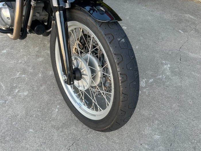 2019 Royal Enfield INTERCEPTOR 650 CLASSIC Black