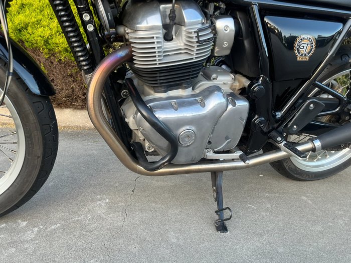2019 Royal Enfield INTERCEPTOR 650 CLASSIC Black