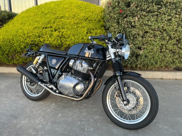2019 Royal Enfield INTERCEPTOR 650 CLASSIC Black