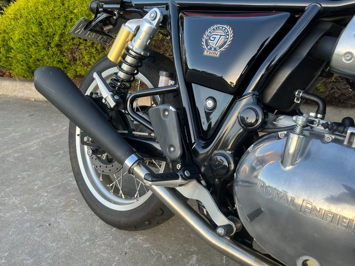 2019 Royal Enfield INTERCEPTOR 650 CLASSIC Black