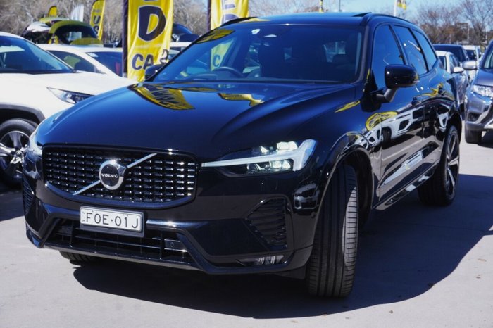 2021 Volvo XC60 B6 R-Design
