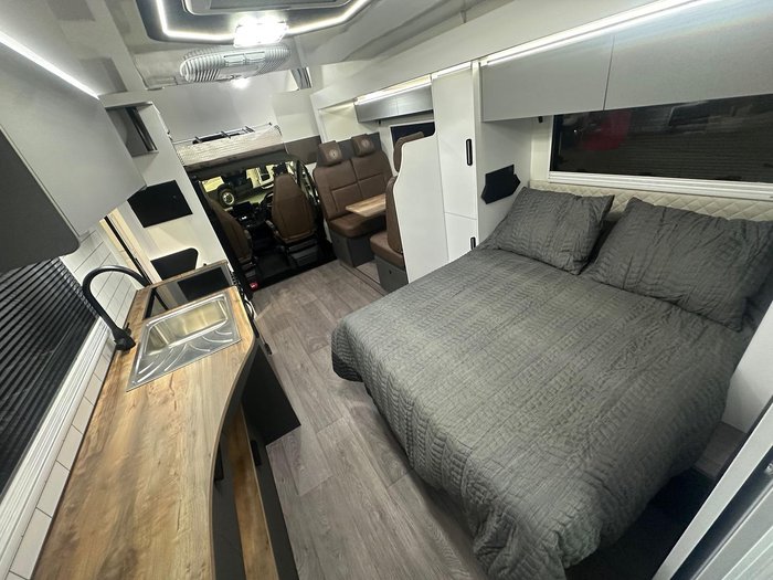 2025 Avida Birdsville Lx