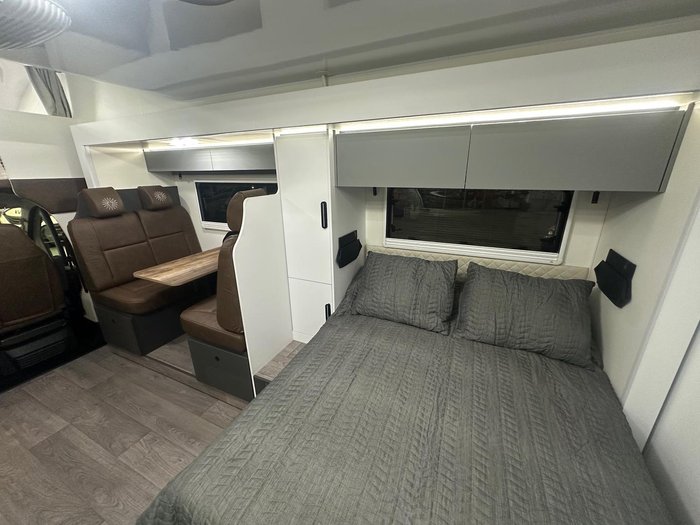 2025 Avida Birdsville Lx