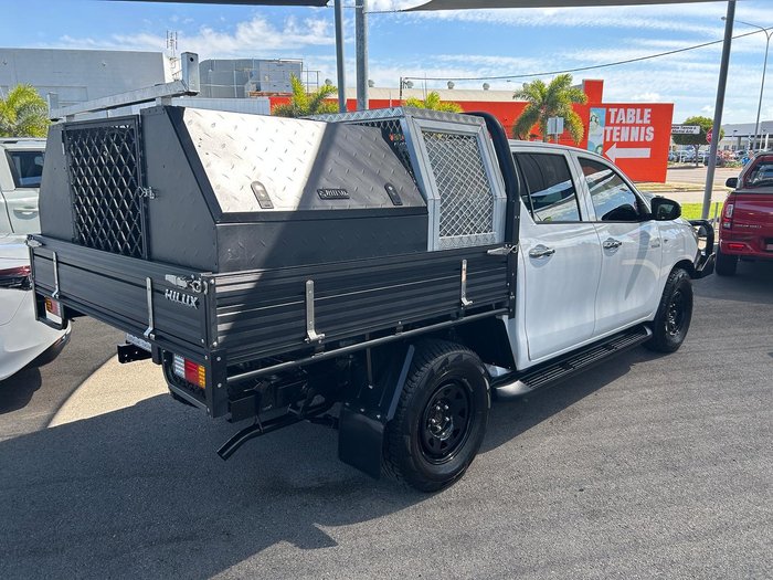 2016 Toyota Hilux Workmate GUN122R 4x2 Glacier White