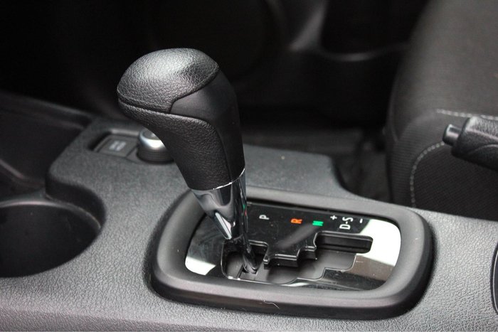 2024 Toyota Hilux SR 48V GUN126R 4X4 Dual Range Glacier White