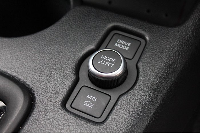 2024 Toyota Hilux SR 48V GUN126R 4X4 Dual Range Glacier White