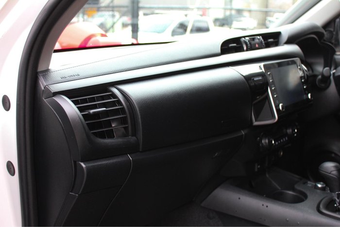 2024 Toyota Hilux SR 48V GUN126R 4X4 Dual Range Glacier White