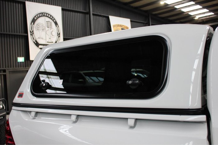 2024 Toyota Hilux SR 48V GUN126R 4X4 Dual Range Glacier White