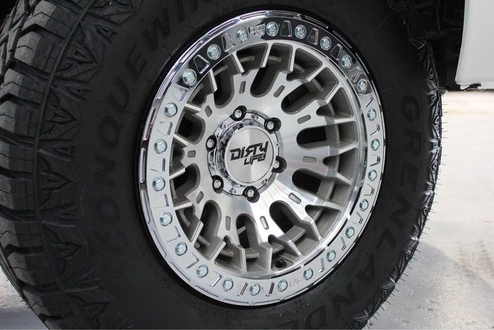 2024 Toyota Hilux SR 48V GUN126R 4X4 Dual Range Glacier White
