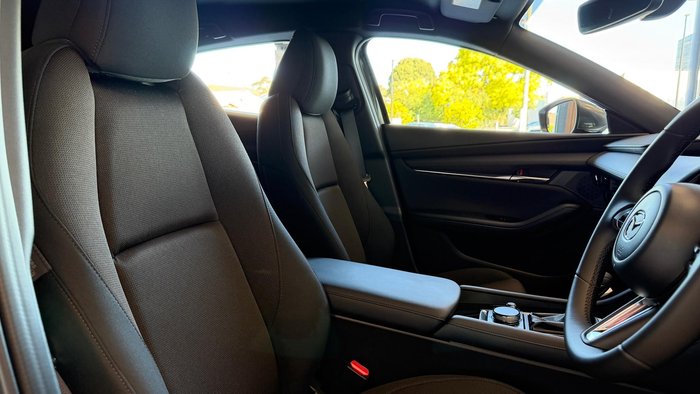 2024 Mazda 3 G20 Evolve