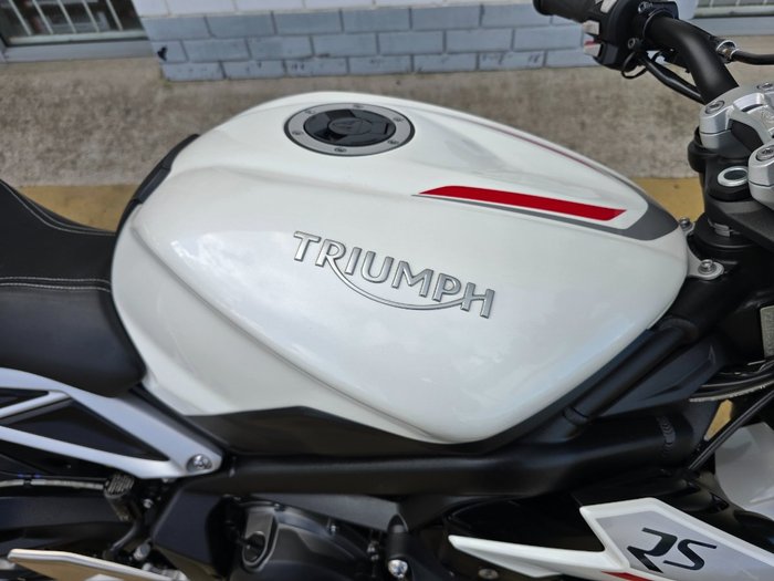 2018 Triumph STREET TRIPLE RS White