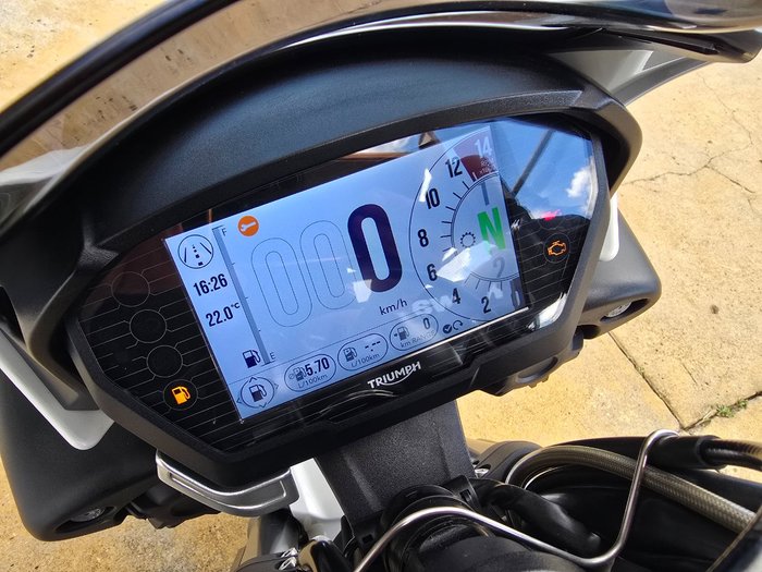 2018 Triumph STREET TRIPLE RS White