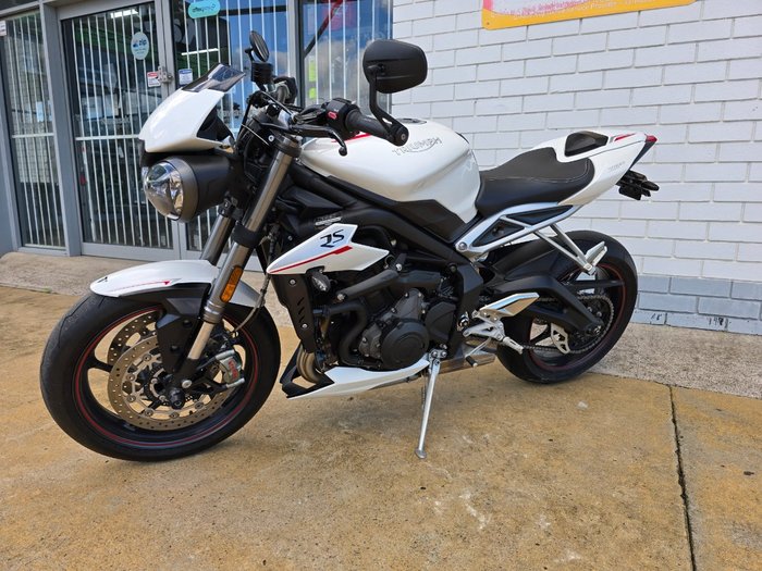 2018 Triumph STREET TRIPLE RS White