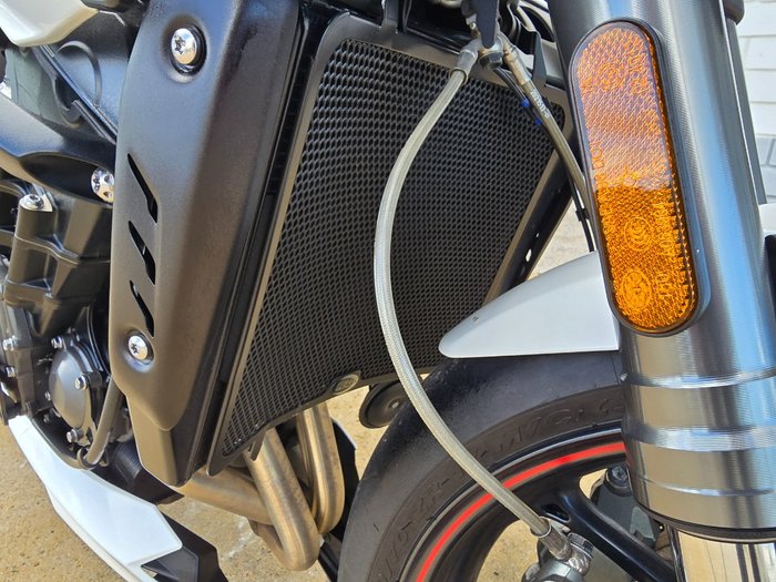 2018 Triumph STREET TRIPLE RS White