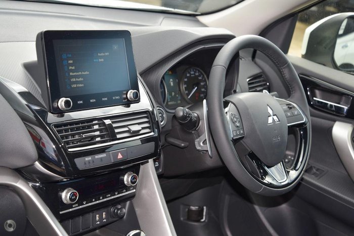 2023 Mitsubishi Eclipse Cross PHEV ES