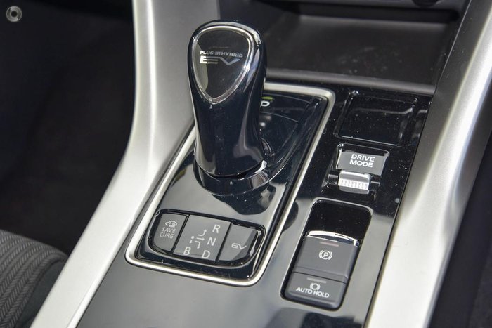 2023 Mitsubishi Eclipse Cross PHEV ES