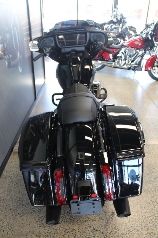 2025 Harley-davidson FLHX STREET GLIDE (117) MIDNIGHT FIRESTORM