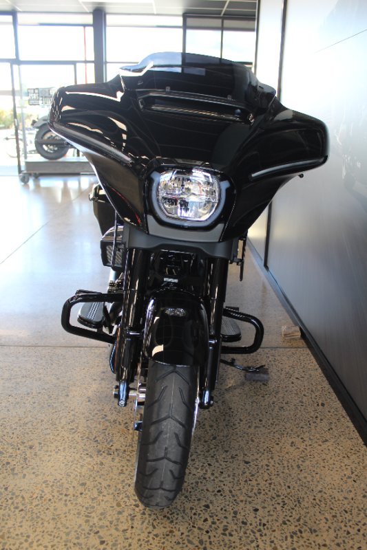 2025 Harley-davidson FLHX STREET GLIDE (117) MIDNIGHT FIRESTORM