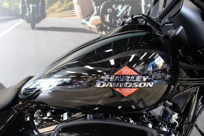 2025 Harley-davidson FLHX STREET GLIDE (117) MIDNIGHT FIRESTORM