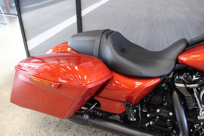 2025 Harley-davidson FLHRXS ROAD KING SPECIAL WHISKEY FIRE