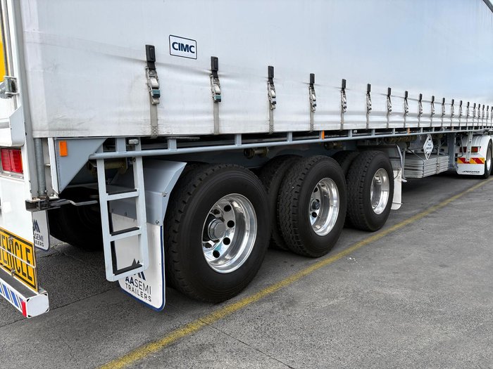 2024 MaxiTrans/CIMC St3 34 Pallet Sd B Double Curtain Siders