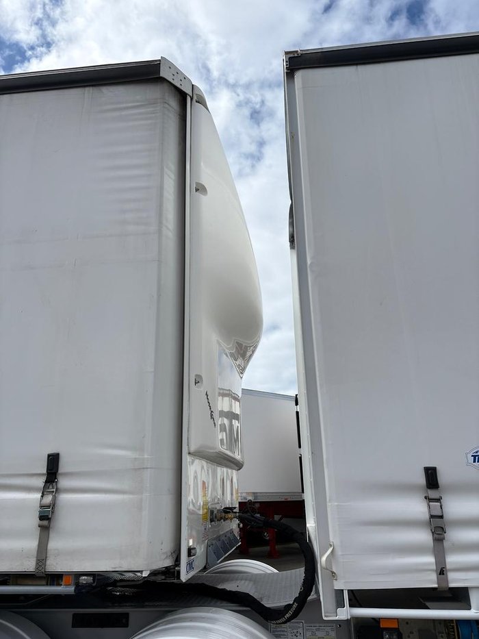 2024 MaxiTrans/CIMC St3 34 Pallet Sd B Double Curtain Siders