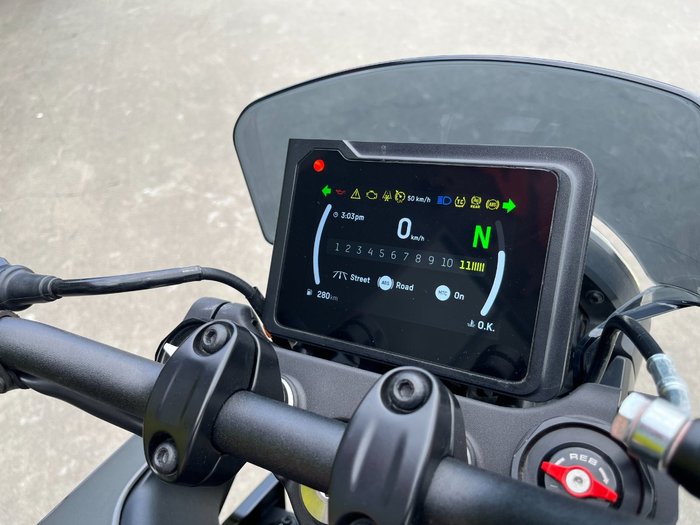 2024 Husqvarna SVARTPILEN 401 Grey