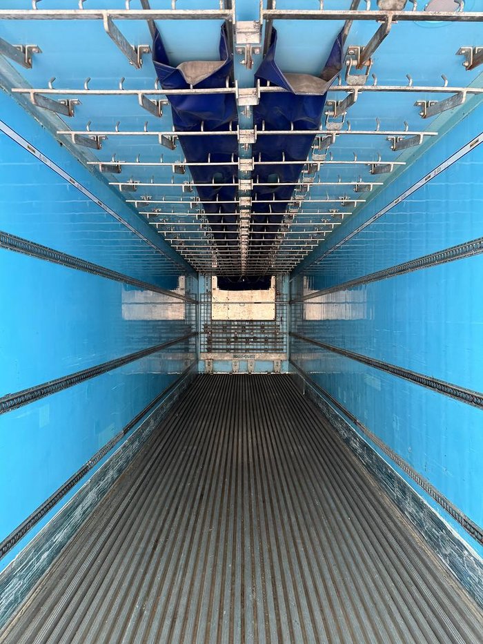 2011 Maxitrans St3 22 Pallet -28 Freezer Meat Hanger Blue