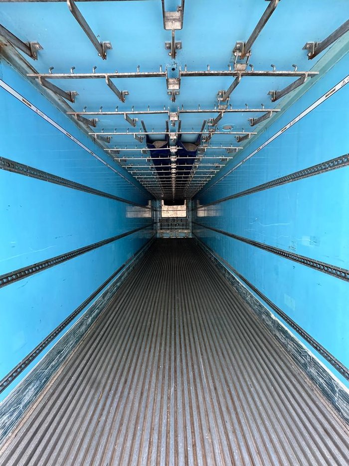 2011 Maxitrans St3 22 Pallet -28 Freezer Meat Hanger Blue