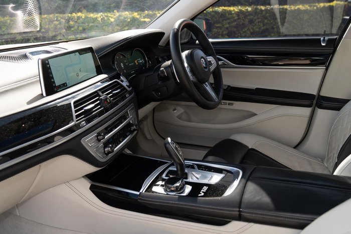 2017 BMW 7 Series M760Li xDrive G12 AWD Pure Metal Silver