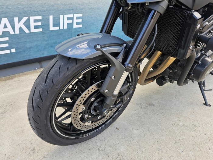 2018 Kawasaki Z900RS CAFE GREY