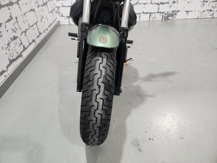 2021 Moto Guzzi V9 Bobber V9 Green