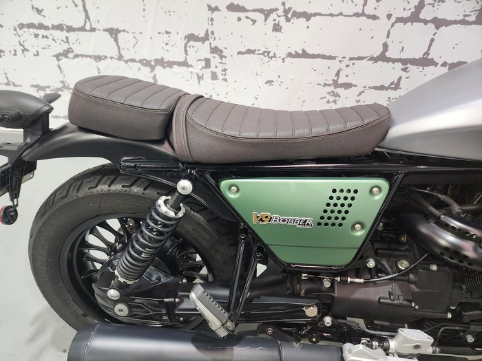 2021 Moto Guzzi V9 Bobber V9 Green